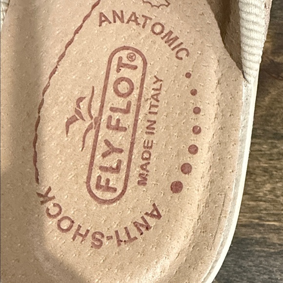 Fly Flot Tan Sandals Size 7.5 (EU 38) - Picture 6 of 10